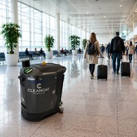 Jak se uklízí letiště? S námi se o čistotu stará robot, který myslí několik kroků napřed